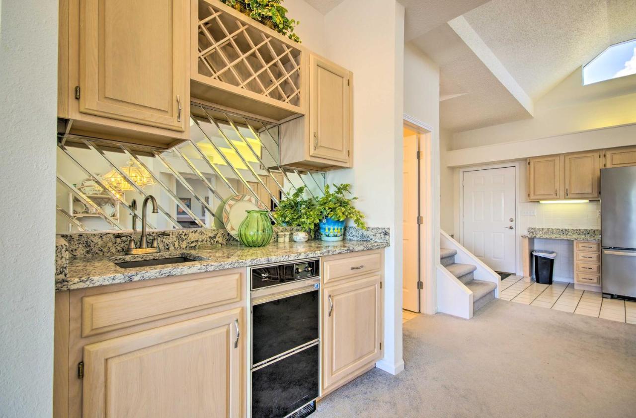 אגם אוזרק Bright Waterfront Condo With Resort Amenities! מראה חיצוני תמונה
